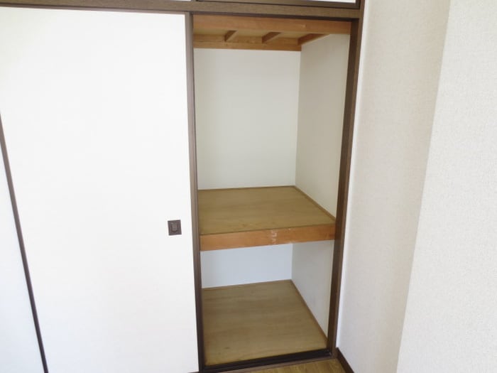 収納 コスモハイツ