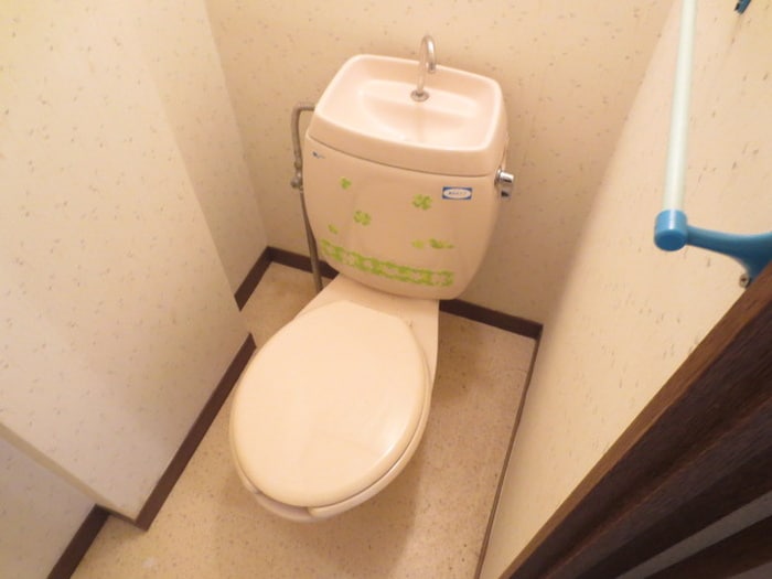 トイレ コスモハイツ