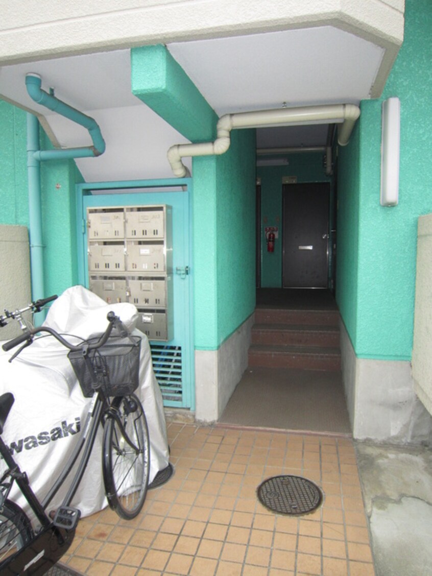 エントランス部分 緑町ハイツ