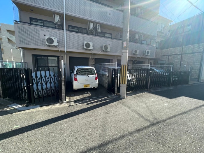 駐車場 ボナール遠里小野