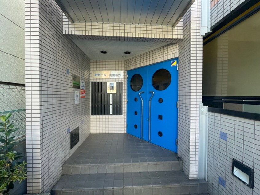 エントランス部分 ボナール遠里小野