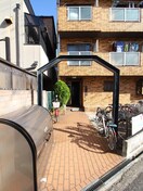 エントランス部分 ロイヤル正覚寺
