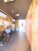 エントランス部分 ロイヤル正覚寺