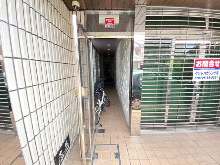 エントランス部分 コンパーノ京町