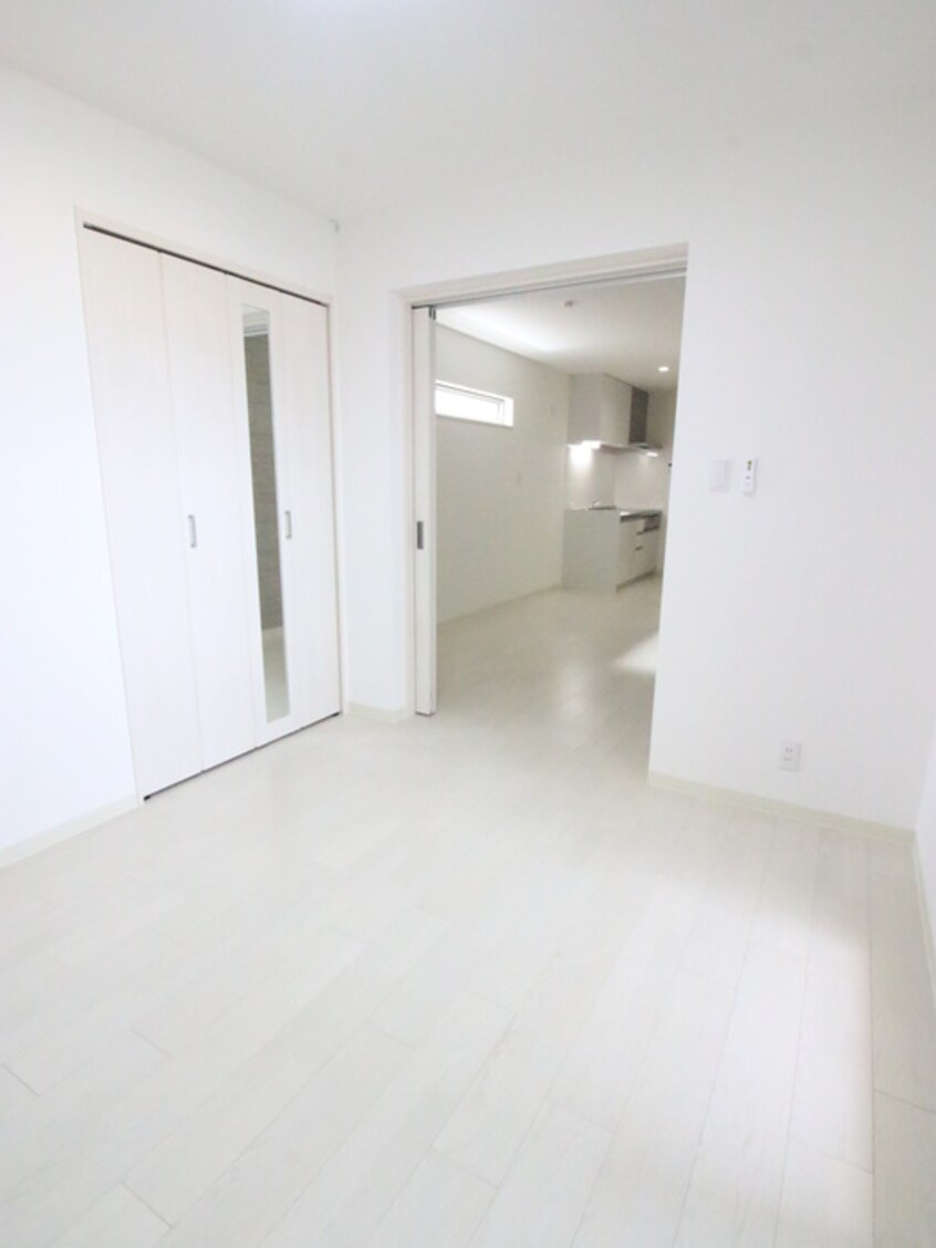 居室 クリエオーレ常盤町