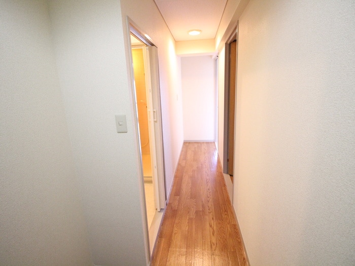 廊下 ハッピーコーポレート