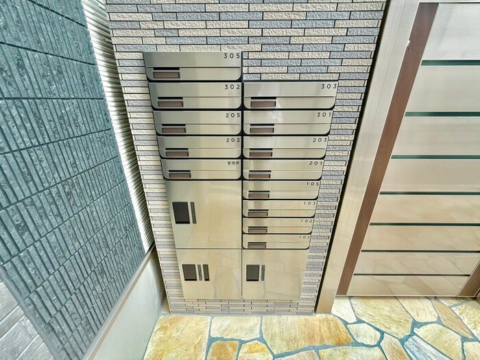エントランス部分 フジパレス野崎Ⅱ番館