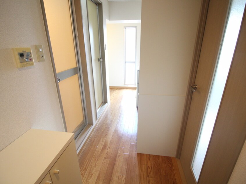 廊下 メゾンドプチシャン