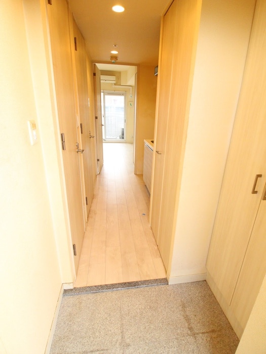 玄関 ﾌﾟﾚｻﾝｽ梅田北ｻﾞ･ﾗｲﾌﾞ(608)