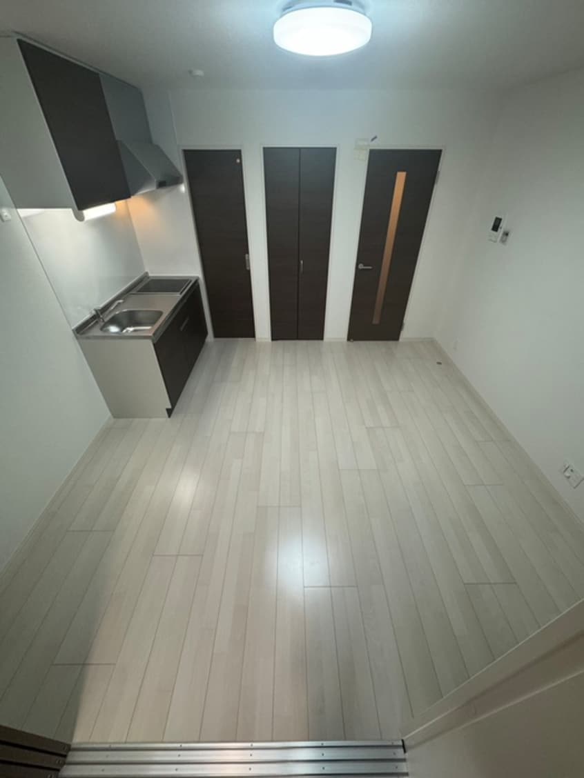 居室 atria井高野