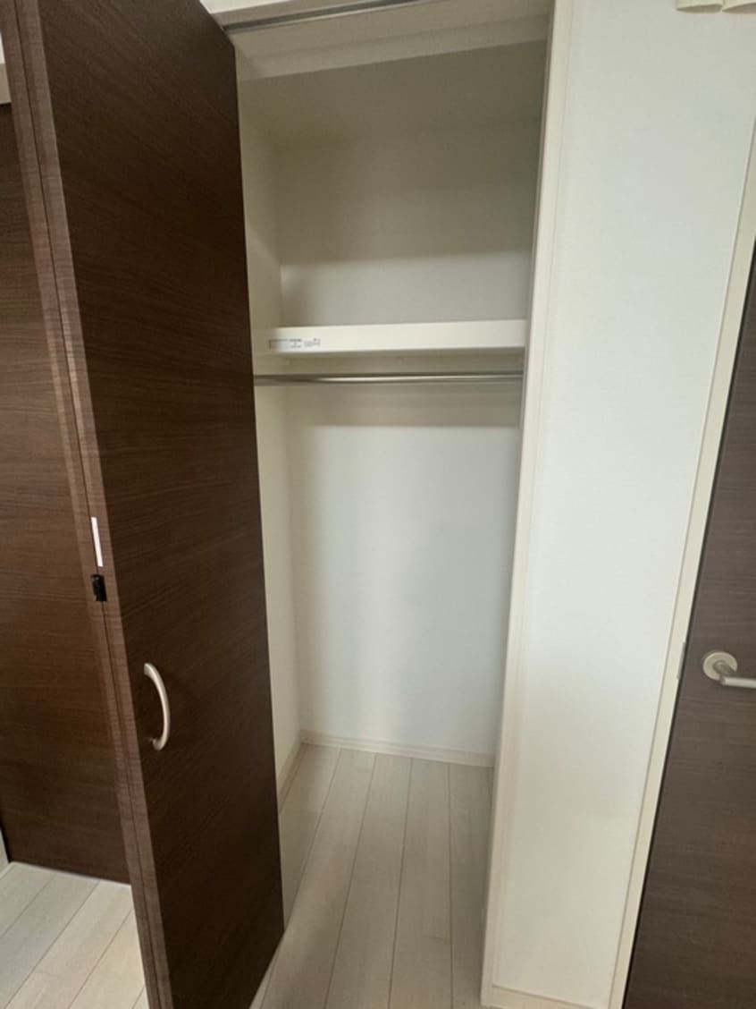 収納 atria井高野