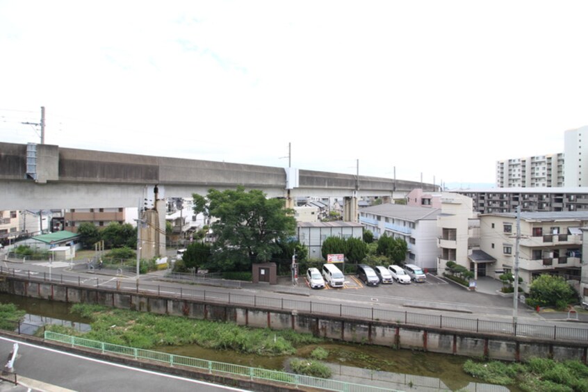 室内からの展望 もりかずマンション南茨木