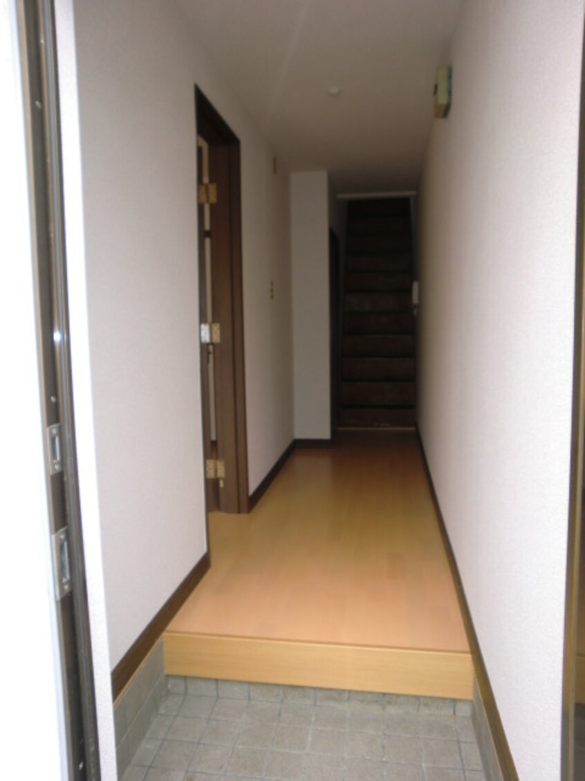 玄関 MAYUMIハウス153号館福禄谷