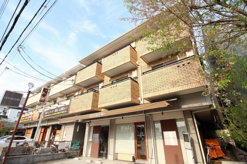 外観写真 上野坂ｸﾞﾗﾝﾊｲﾂA