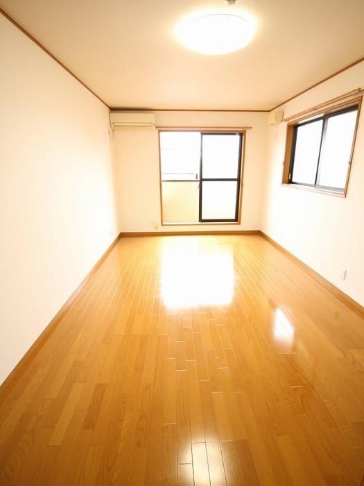 居室 上野坂ｸﾞﾗﾝﾊｲﾂA