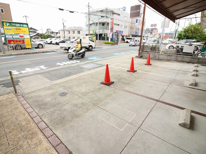 駐車場 上野坂ｸﾞﾗﾝﾊｲﾂA