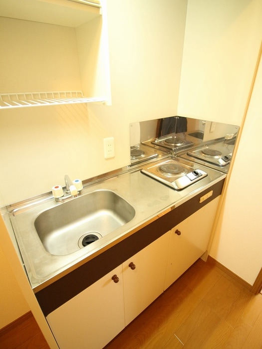 キッチン 上野坂ｸﾞﾗﾝﾊｲﾂA