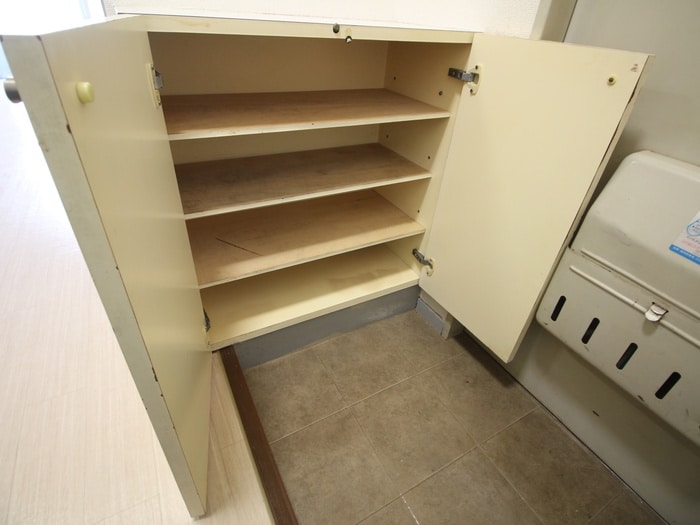 靴箱 メゾン栄光園