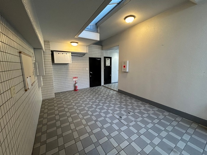 エントランス部分 エムズコートⅡ南