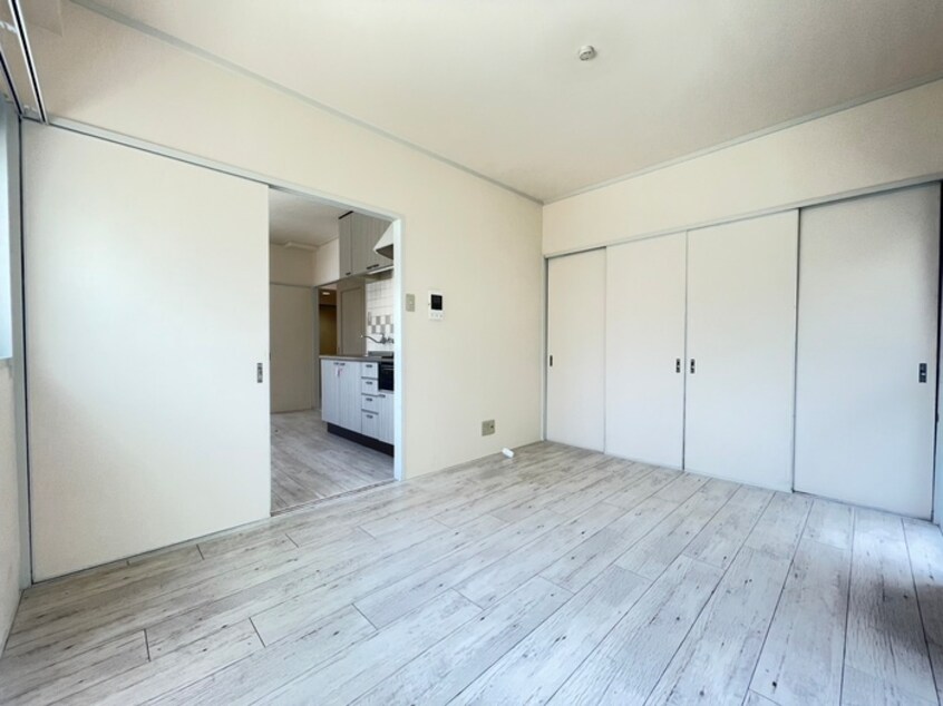 居室 エムズコートⅡ南