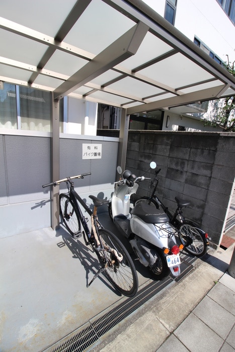 バイク置き場 ドルチェ北田辺