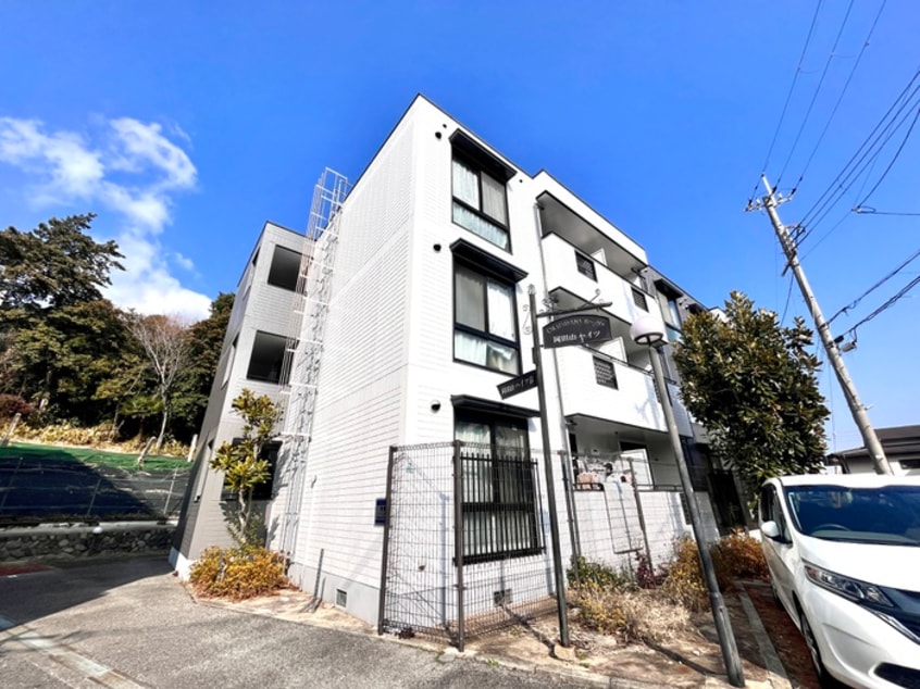 外観写真 岡田山ハイツＢ棟