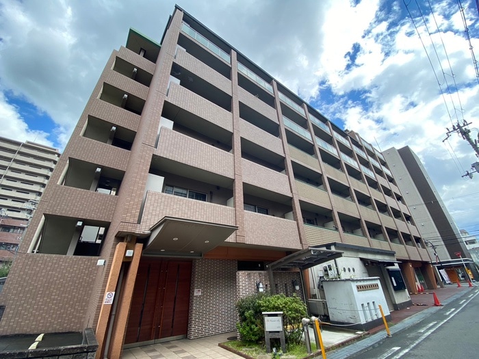 外観写真 ﾗ･ｶｽﾃﾙ・ﾒｳ