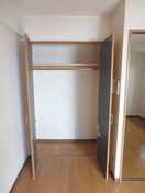 収納 ﾗ･ｶｽﾃﾙ・ﾒｳ