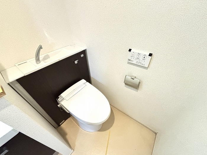 トイレ ココ・リヴァージュ