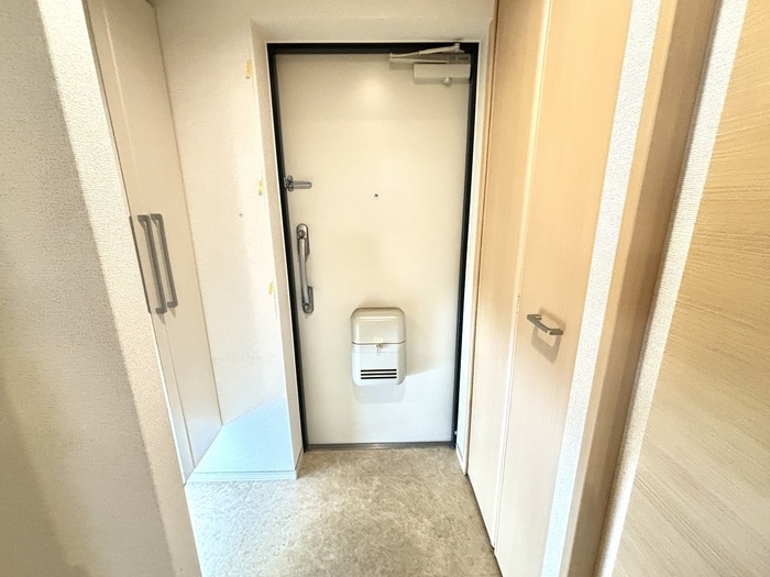 玄関 ココ・リヴァージュ