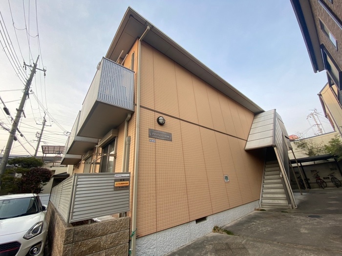 外観写真 ｸﾞﾗﾝﾄﾞﾒｿﾞﾝHORI