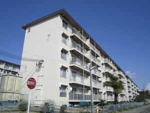 公社清和台住宅2号棟（403）