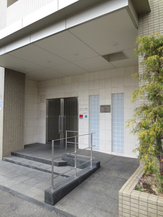 エントランス部分 アヴァンセク－ル京橋南