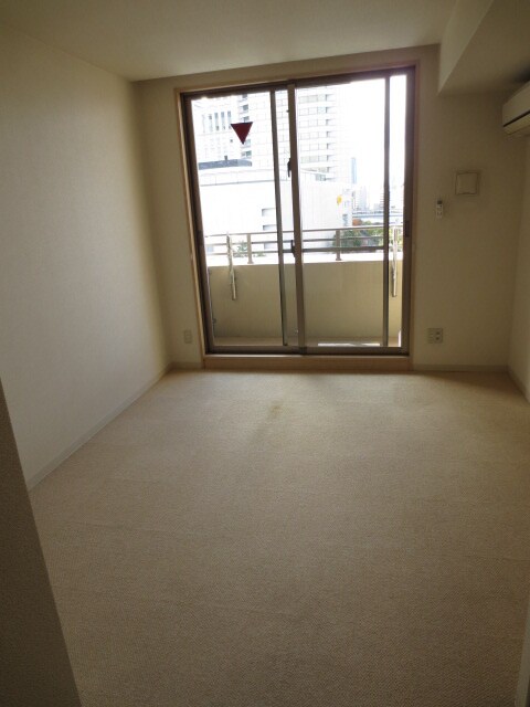 居室 アヴァンセク－ル京橋南