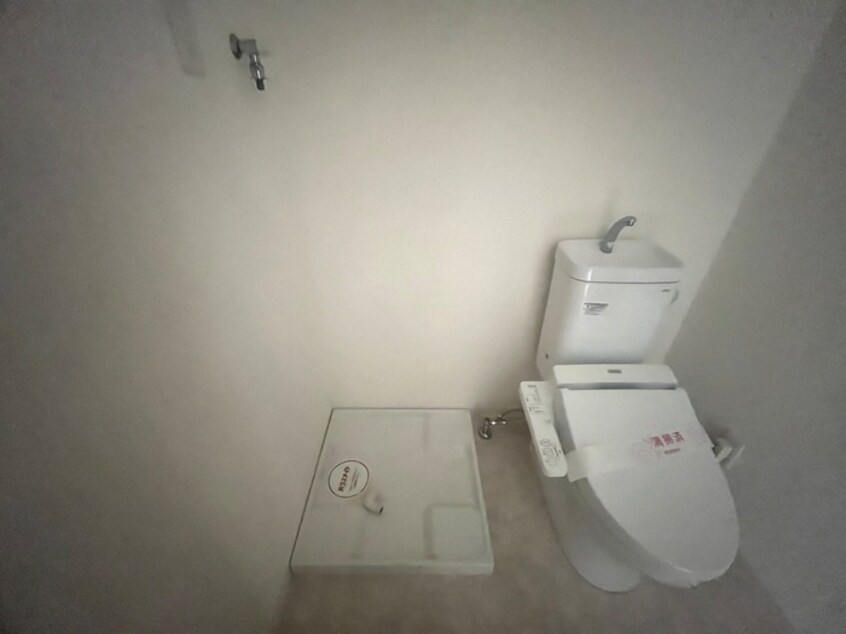 洗濯機置場 シャルマンパレ神戸花隈