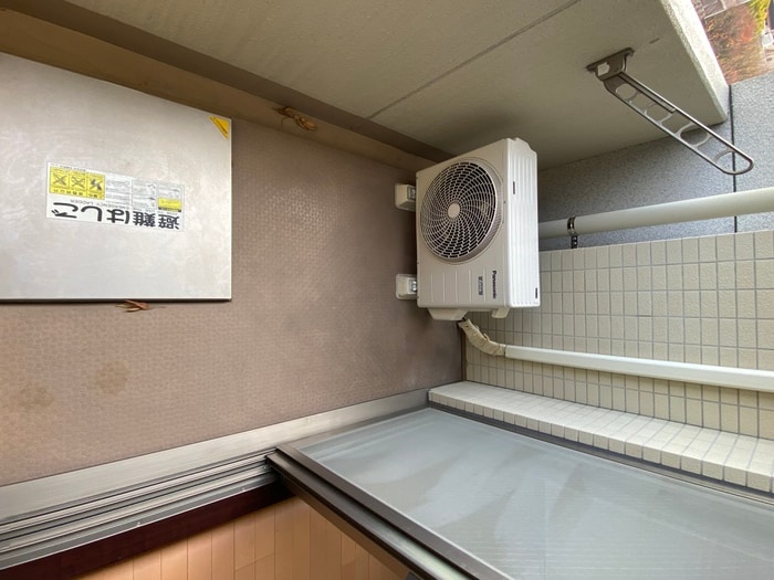 ベランダ・バルコニー ｱｸｱﾌﾟﾚｲｽ京都御所ノ内（701）