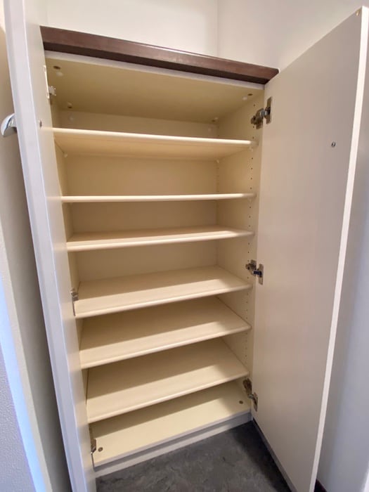 靴箱 ｱｸｱﾌﾟﾚｲｽ京都御所ノ内（701）