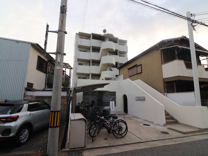 外観写真 ＣＲＡＳＩＳ昭和通