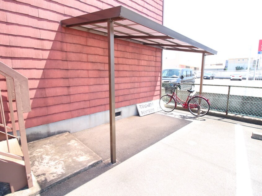 駐輪場 太陽マンション