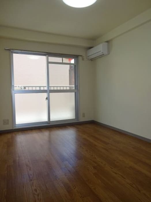 居室 メゾンオ－ムラ