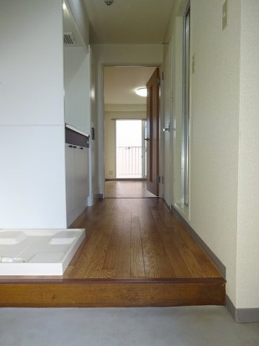 玄関 メゾンオ－ムラ