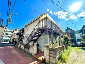 フォレスト本山
