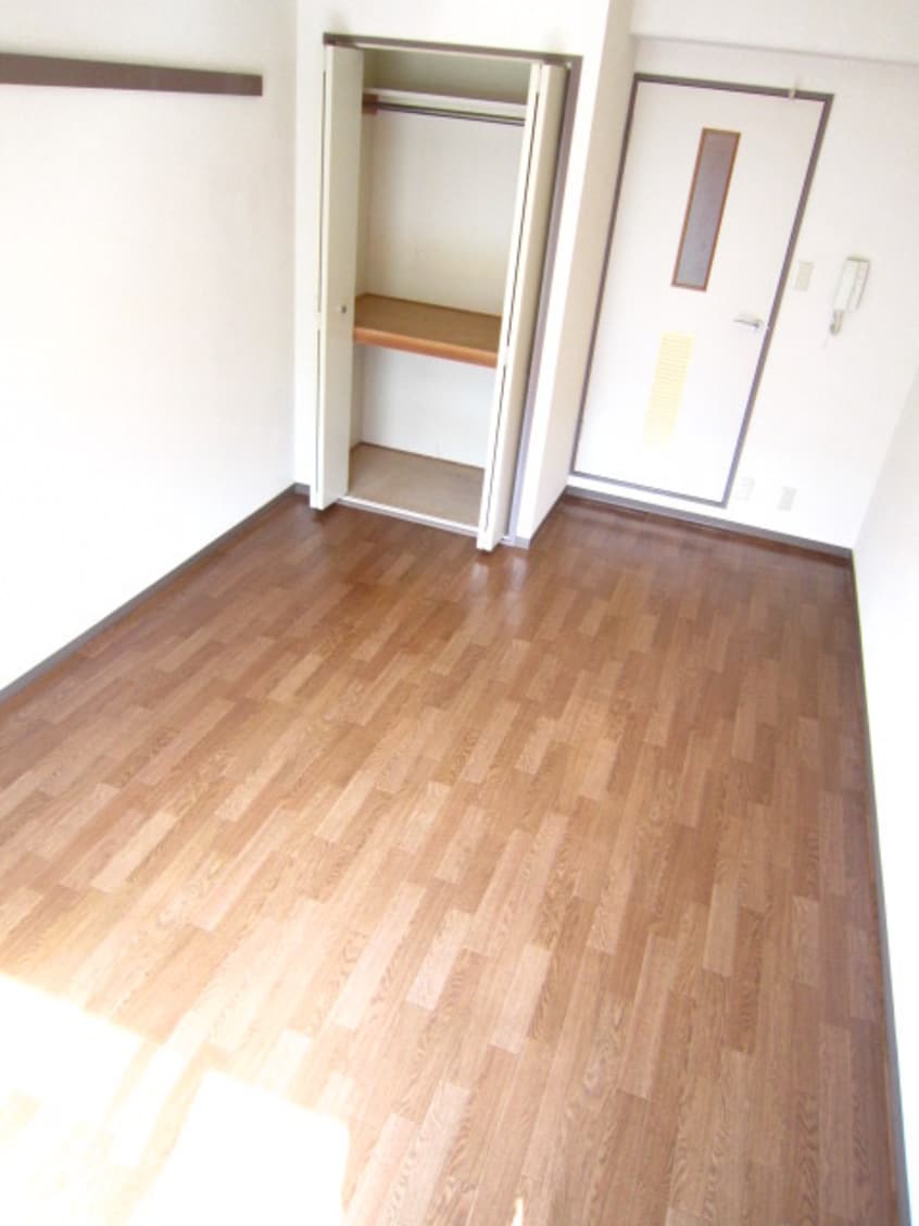 居室 Ａフラットタカノ