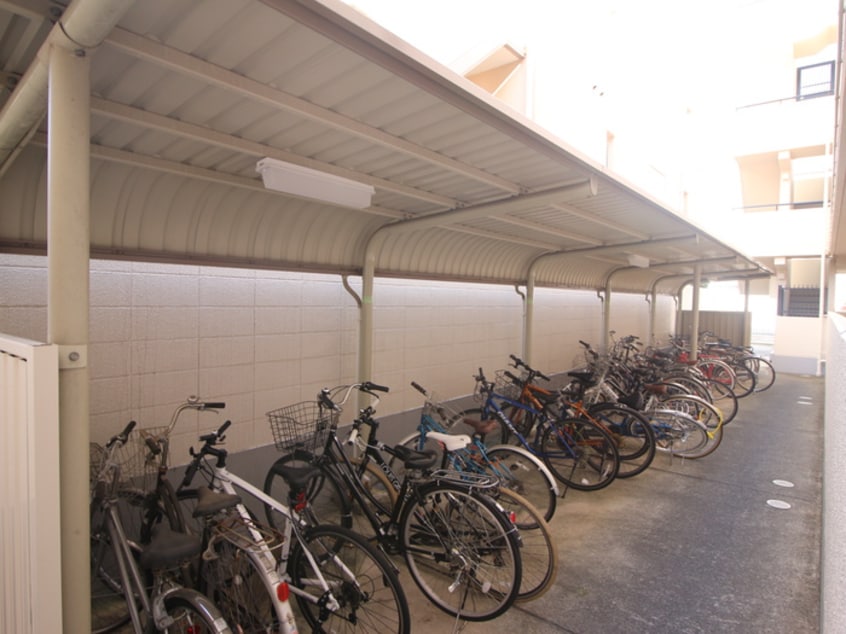 駐輪場 Ａフラットタカノ