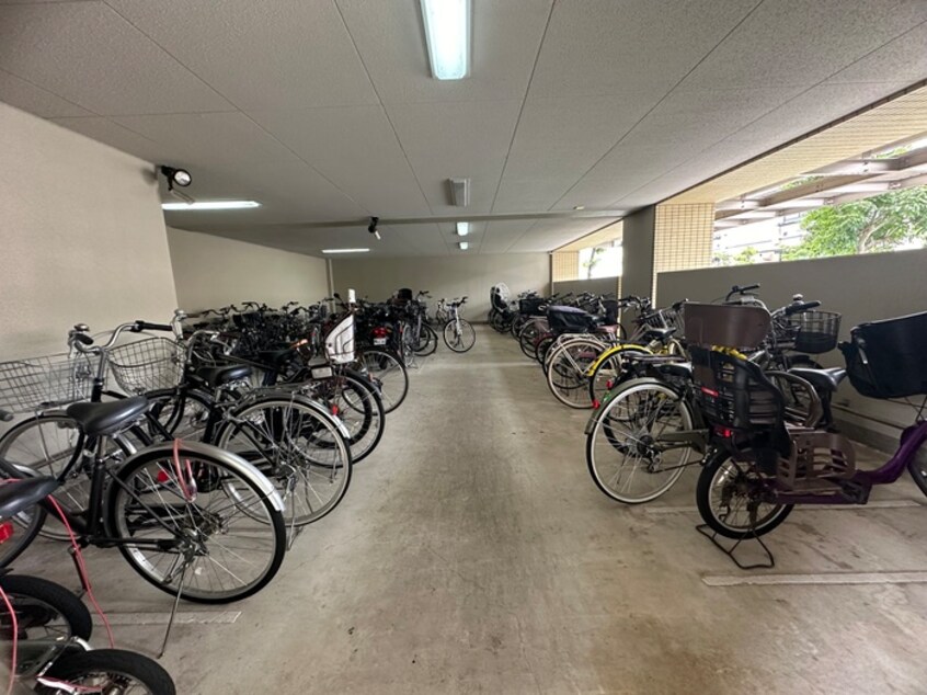 駐輪場 サンシャイン南茨木