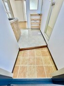 玄関 メゾン・ジェルミナ－ル