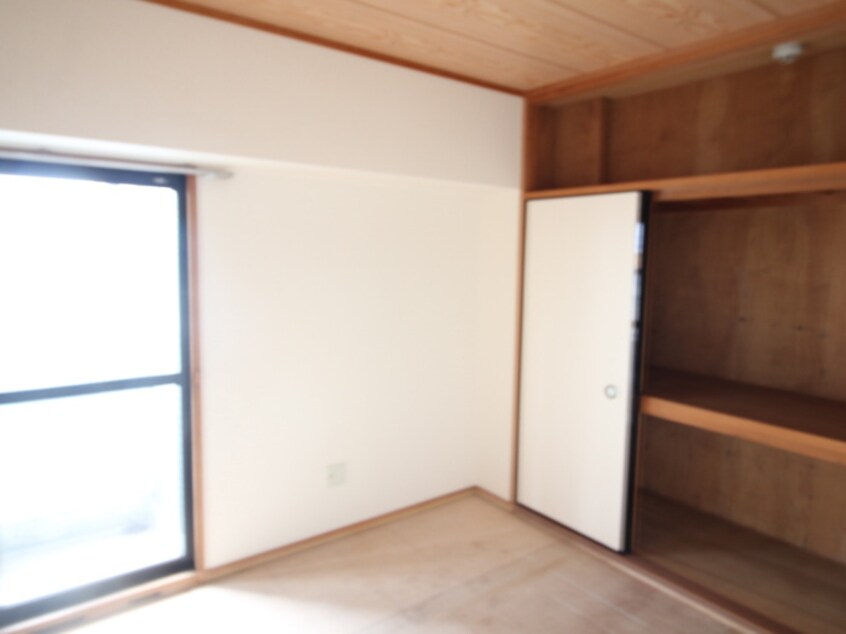 収納 メゾンＩＹＡＳＡＫＡ