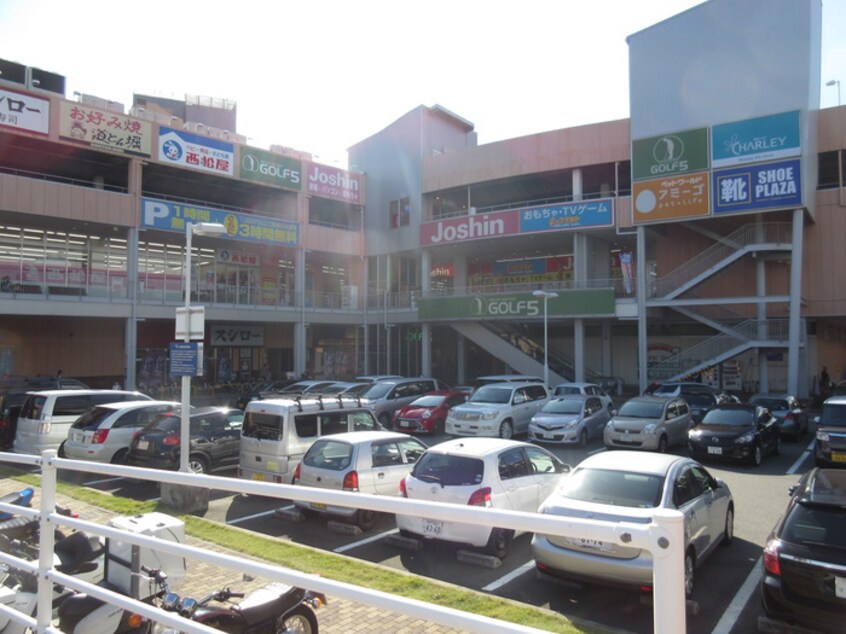 サザンモール(ショッピングセンター/アウトレットモール)まで270m LeA･LeA　神戸12番館