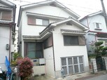 芝生町４丁目貸家