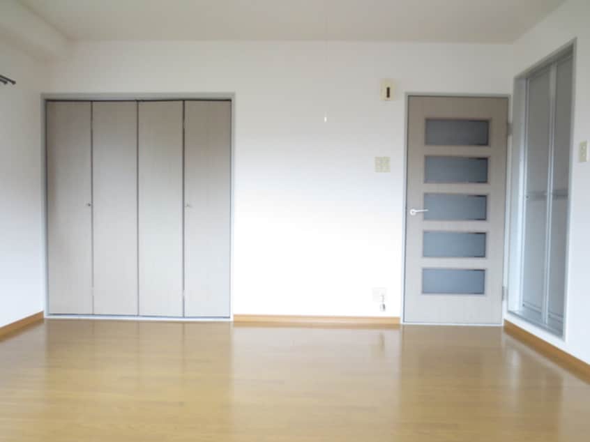 居室 日東西中条ハイツ